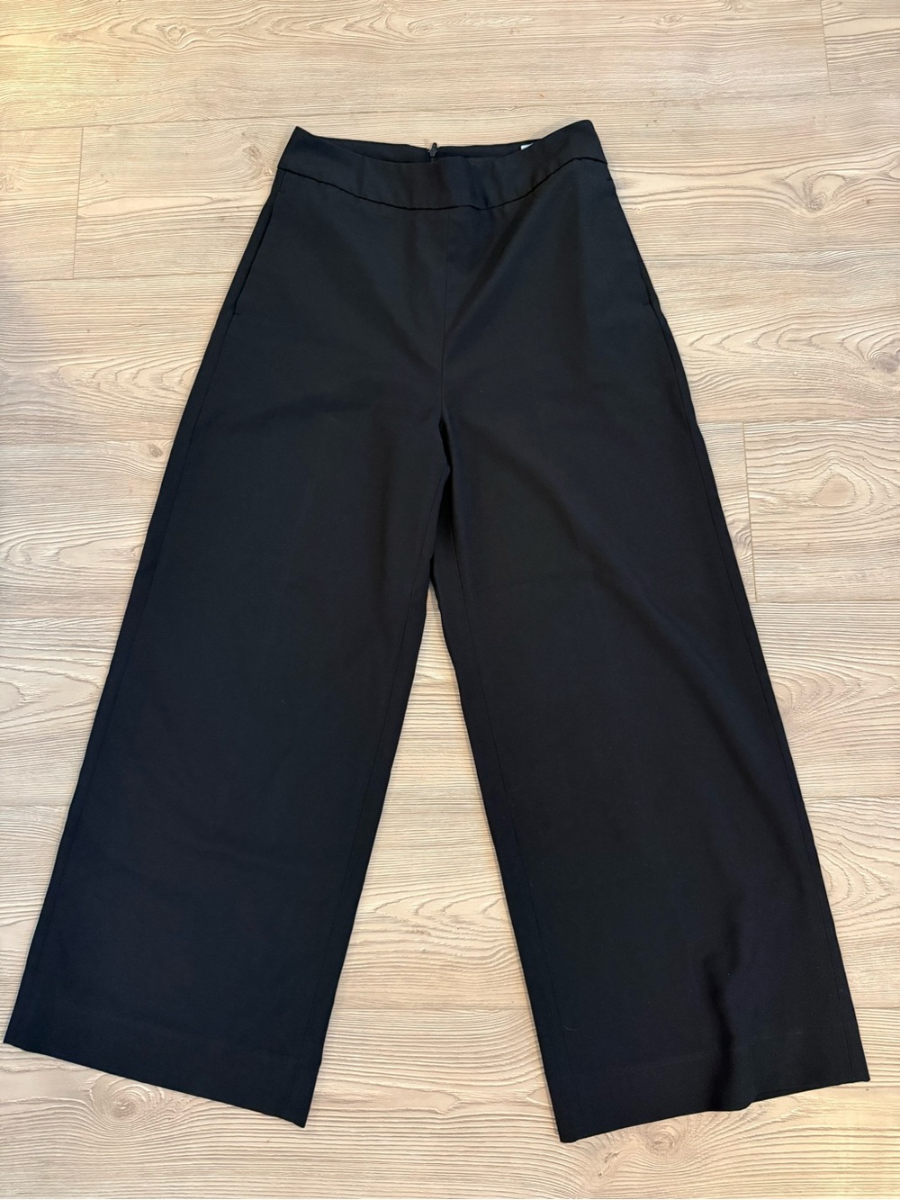 BANANA REPUBLIC Easy Crop Pant - 6 Tall